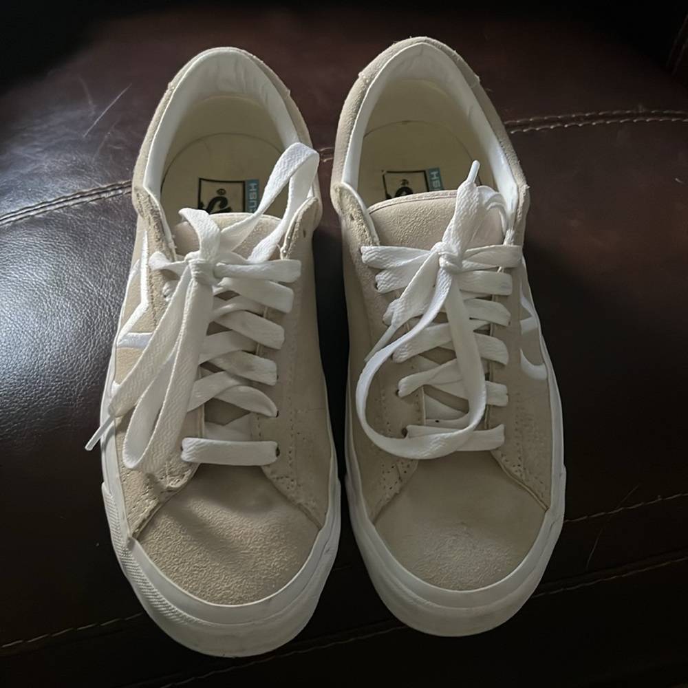 Vans Platform - image 3